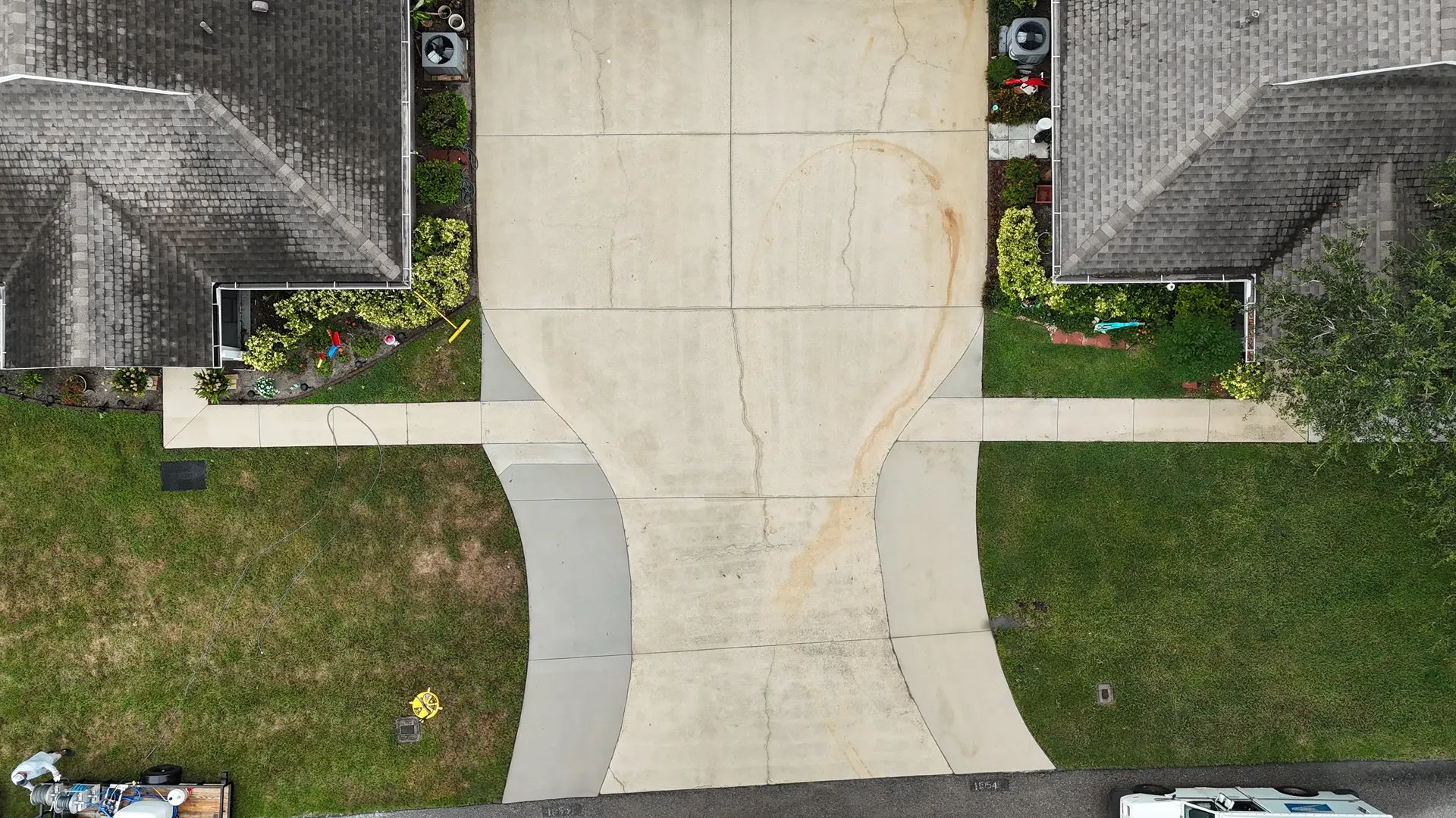 pressure washing clean driveway hero port charlotte fl